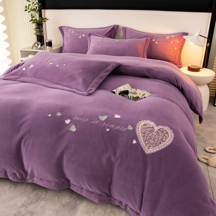 91家纺网 家纺一手货源 找家纺 绒博士新款牛奶绒刺绣压线款四件套-温暖爱心 温暖爱心-香芋紫
