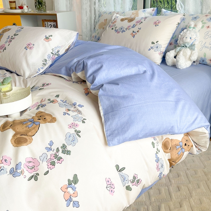 91家纺网 家纺一手货源 找家纺 感遇2022新款纯棉印花四件套 花环小熊