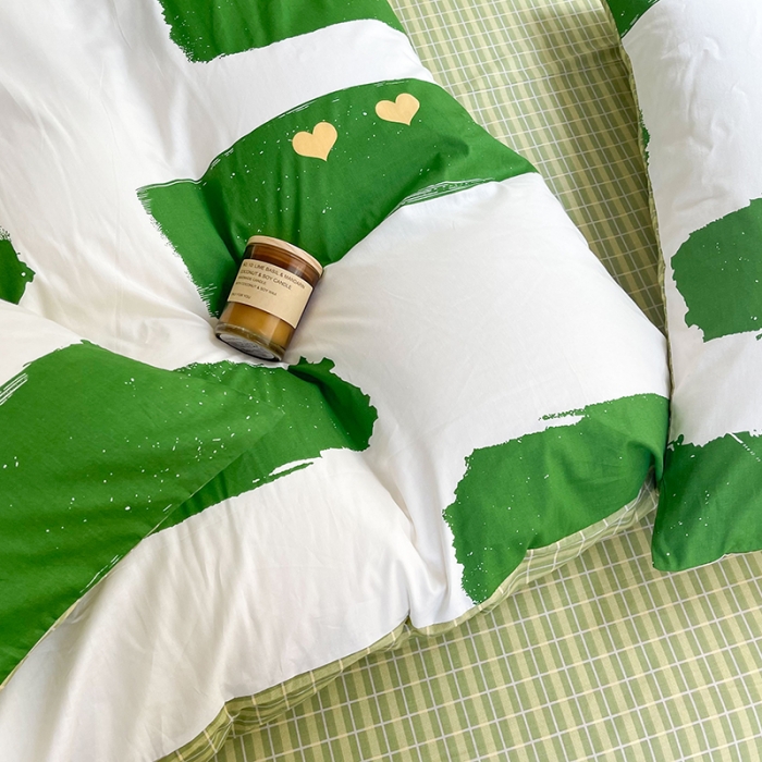 91家纺网 家纺一手货源 找家纺 感遇2022新款纯棉印花四件套 时尚空间