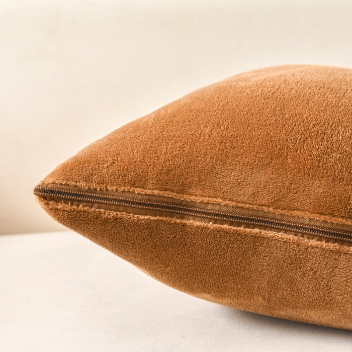 91家纺网 家纺一手货源 找家纺 阳光依佰2022新款牛奶绒多功能抱枕被系列-萌小兔 卡其