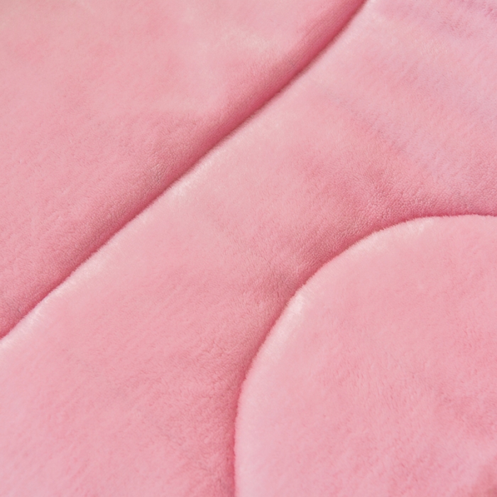 91家纺网 家纺一手货源 找家纺 阳光依佰2022新款牛奶绒多功能抱枕被系列-艾尼熊 粉玉