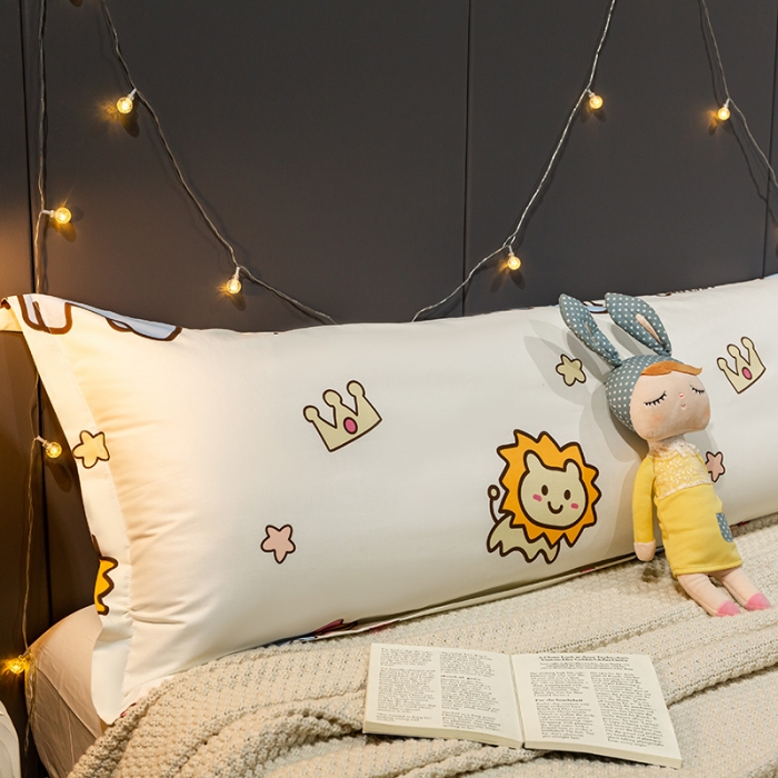 91家纺网 家纺一手货源 找家纺 简宜家居 2022新款长枕套双人长枕+枕芯全棉枕套 小可爱