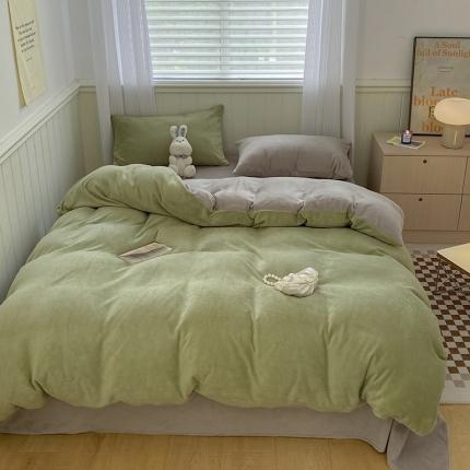 91家纺网 家纺一手货源 找家纺 （总）三朵 2022新款牛奶绒混搭四件套场景一