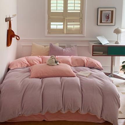 91家纺网 家纺一手货源 找家纺 （总）三朵 2022新款牛奶绒混搭四件套场景二