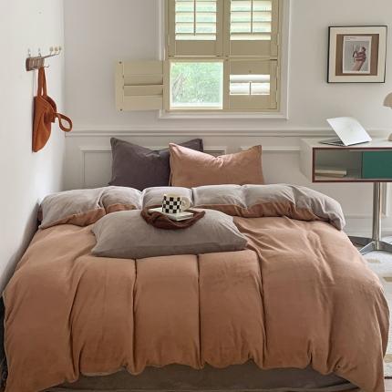 91家纺网 家纺一手货源 找家纺 （总）三朵 2022新款牛奶绒混搭四件套场景二