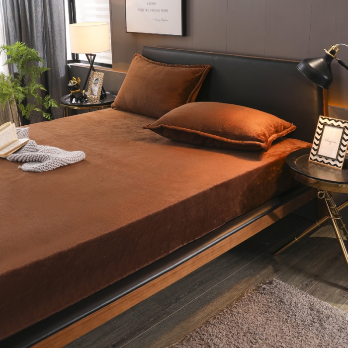 91家纺网 家纺一手货源 找家纺 简爱 2025新款双面绒纯色法莱绒单床笠 咖啡