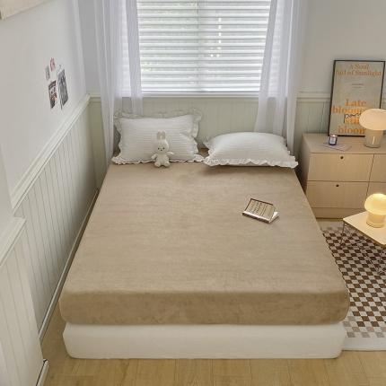 91家纺网 家纺一手货源 找家纺 （总）三朵 2022新款秋冬牛奶绒床笠