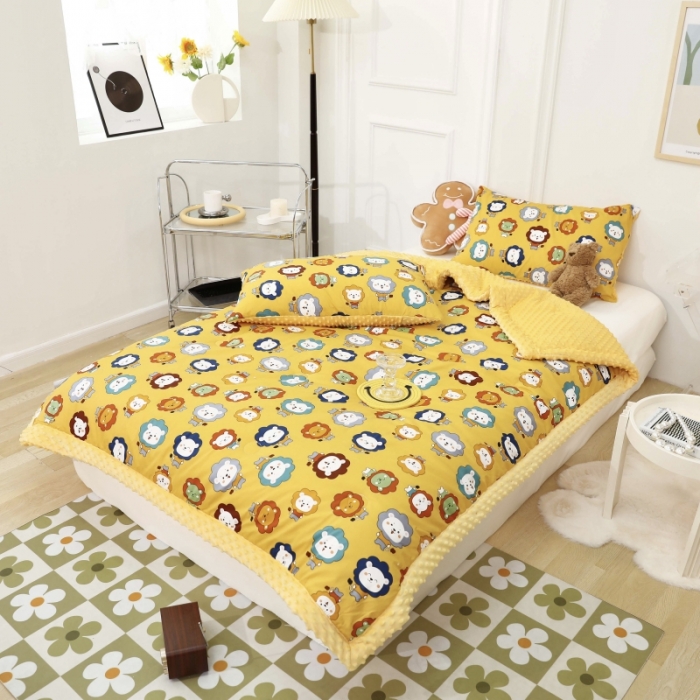 91家纺网 家纺一手货源 找家纺 星期八  2022新款全棉豆豆被春秋被-系列一 小狮子