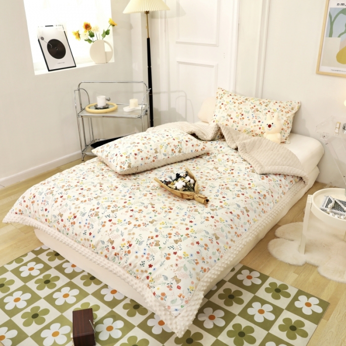 91家纺网 家纺一手货源 找家纺 星期八  2022新款全棉豆豆被春秋被-系列一 碎花小兔