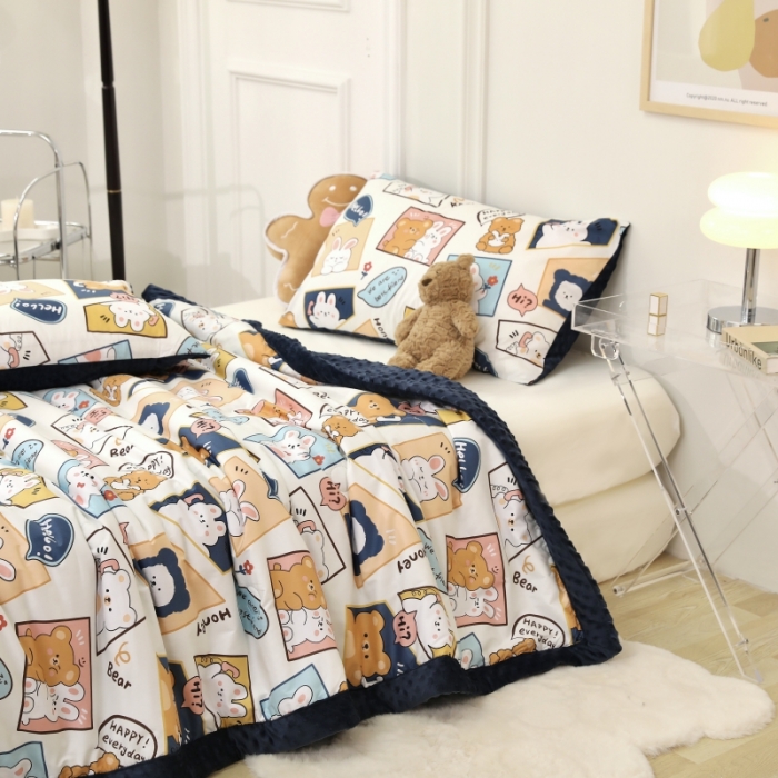 91家纺网 家纺一手货源 找家纺 星期八  2022新款全棉豆豆被春秋被-系列一 格子熊