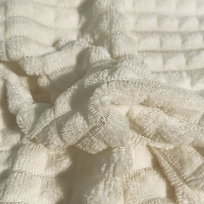 91家纺网 家纺一手货源 找家纺 (总) 慕澄 2024新款牛奶绒剪花简约款四件套