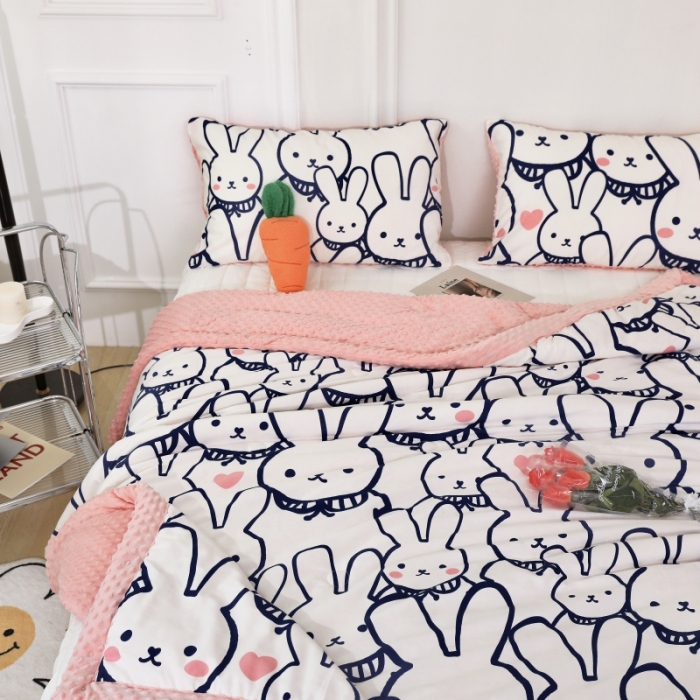 91家纺网 家纺一手货源 找家纺 星期八  2022新款全棉豆豆被春秋被-系列二 大白兔