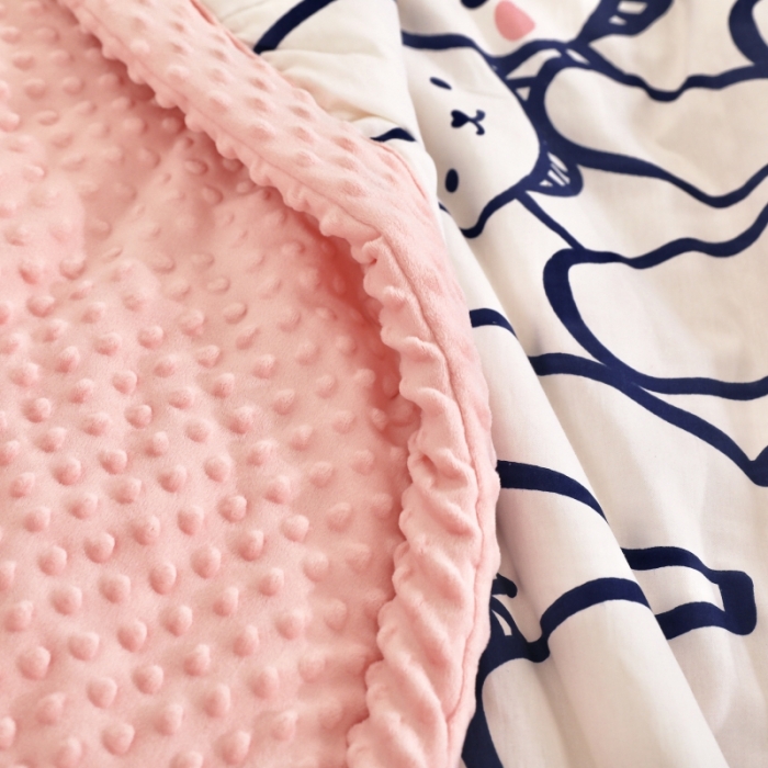 91家纺网 家纺一手货源 找家纺 星期八  2022新款全棉豆豆被春秋被-系列二 大白兔