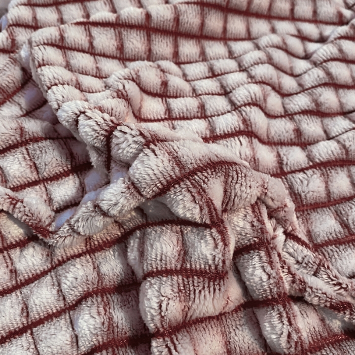 91家纺网 家纺一手货源 找家纺 慕澄 2024新款牛奶绒剪花简约款四件套 简约-红