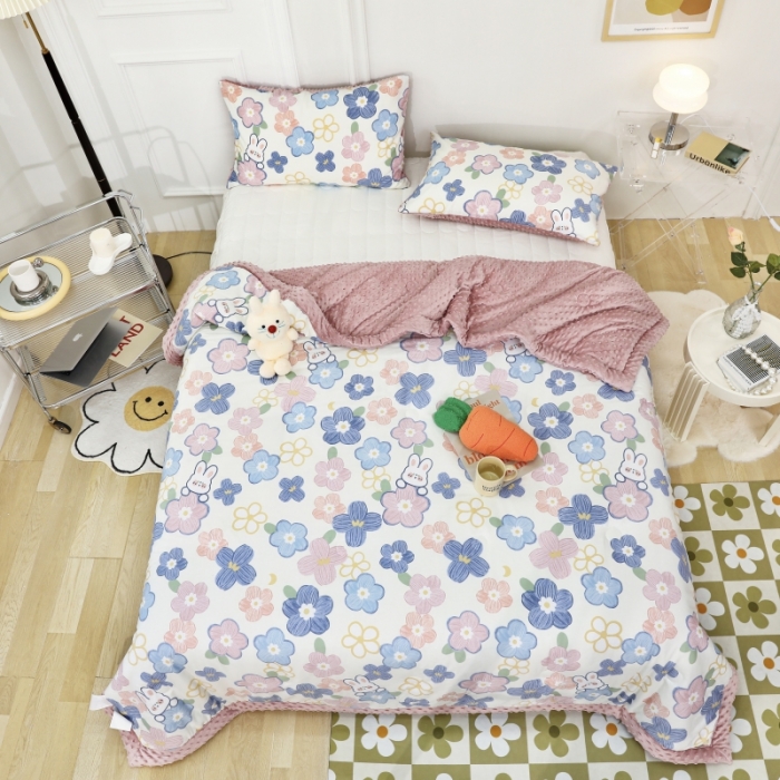 91家纺网 家纺一手货源 找家纺 星期八  2022新款全棉豆豆被春秋被-系列二 花花兔