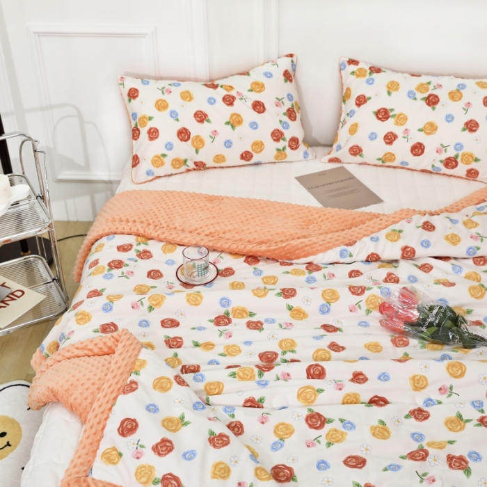 91家纺网 家纺一手货源 找家纺 星期八  2022新款全棉豆豆被春秋被-系列二 玫瑰花