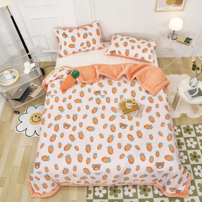91家纺网 家纺一手货源 找家纺 星期八  2022新款全棉豆豆被春秋被-系列二 萝卜熊