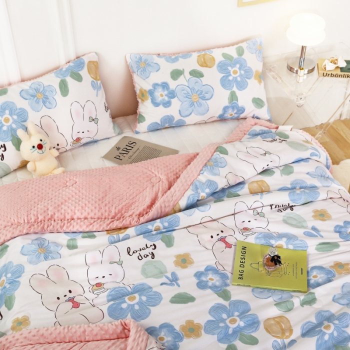 91家纺网 家纺一手货源 找家纺 星期八  2022新款全棉豆豆被春秋被-系列二 两只兔