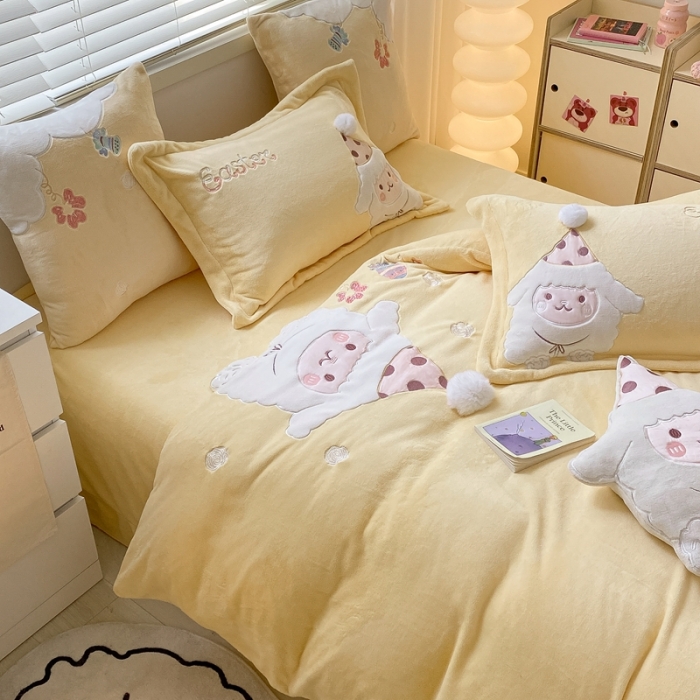 91家纺网 家纺一手货源 找家纺 总品家居22新款260克高货品质天花板牛奶绒四件套小羊一肖