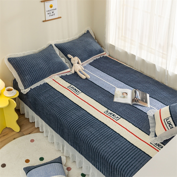 91家纺网 家纺一手货源 找家纺 美优兰 2025秋冬新款牛奶绒榻榻米垫床盖（可定制） 巴克曼