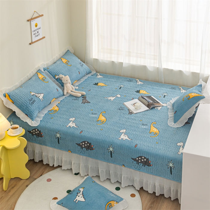 91家纺网 家纺一手货源 找家纺 美优兰 2025秋冬新款牛奶绒榻榻米垫床盖（可定制） 侏罗纪