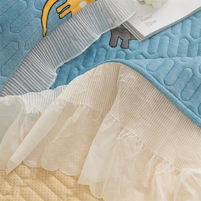 91家纺网 家纺一手货源 找家纺 美优兰 2025秋冬新款牛奶绒榻榻米垫床盖（可定制） 侏罗纪