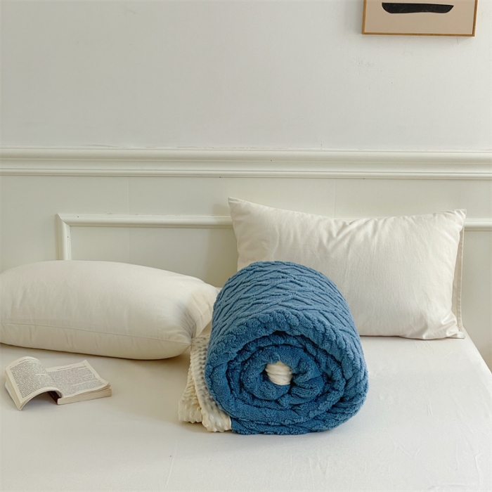 91家纺网 家纺一手货源 找家纺 梦享生活 2022新款豆豆绒毛毯 藏蓝