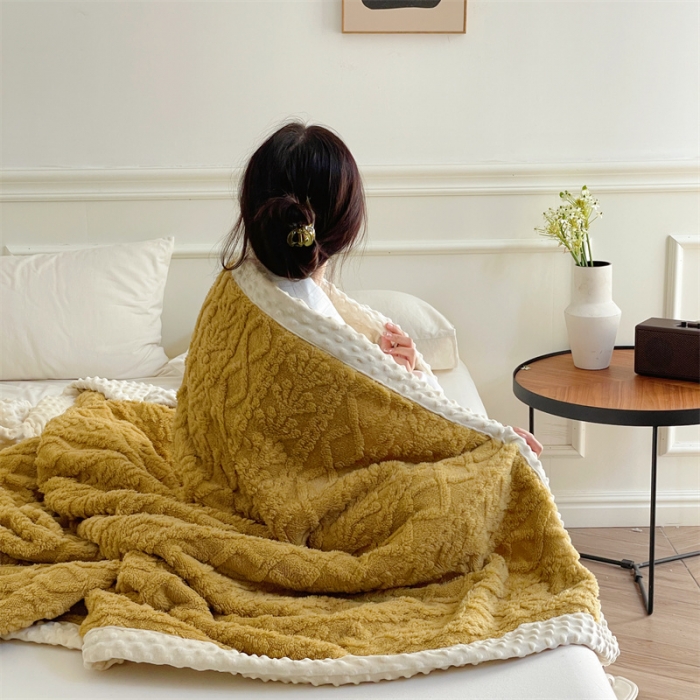 91家纺网 家纺一手货源 找家纺 梦享生活 2022新款豆豆绒毛毯 姜黄