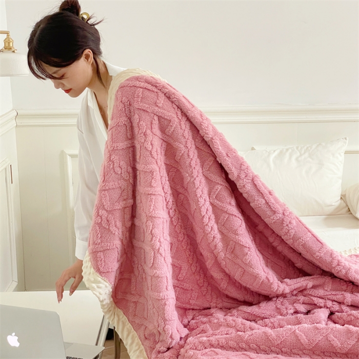 91家纺网 家纺一手货源 找家纺 梦享生活 2022新款豆豆绒毛毯 玫粉