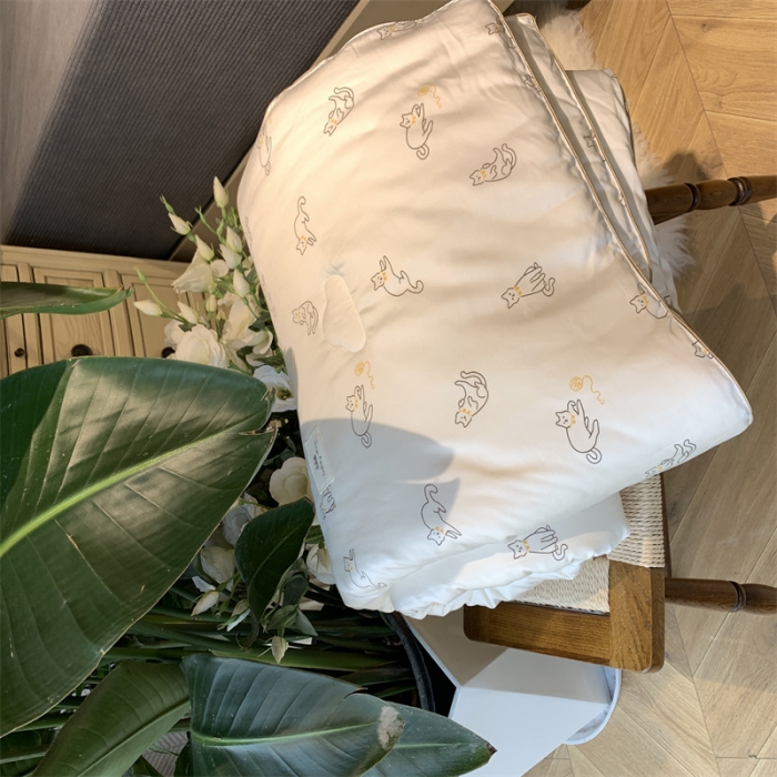 91家纺网 家纺一手货源 找家纺 汇庭 2022新品天丝棉四季被 线团猫