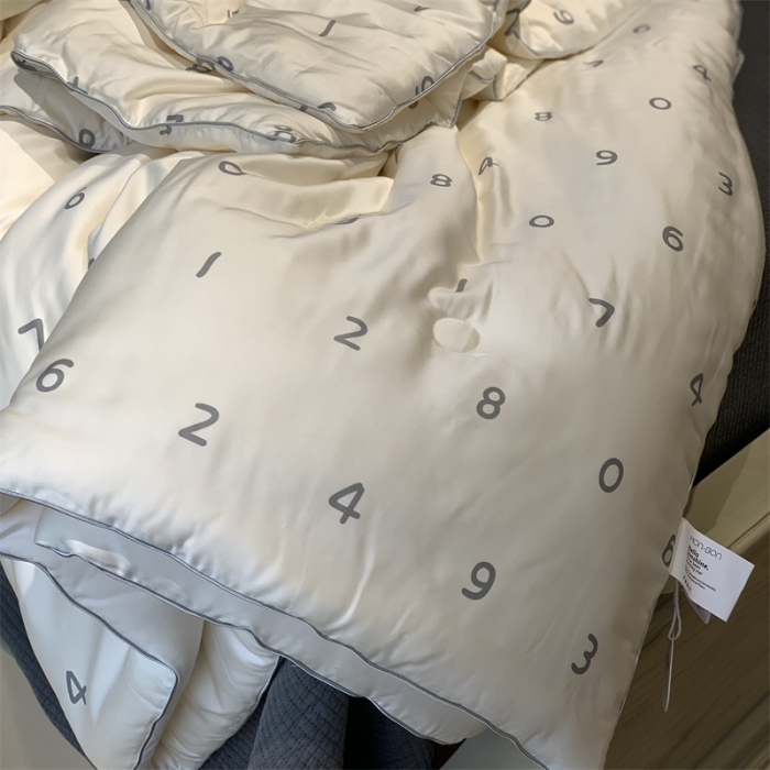 91家纺网 家纺一手货源 找家纺 汇庭 2022新品天丝棉四季被 小幸运