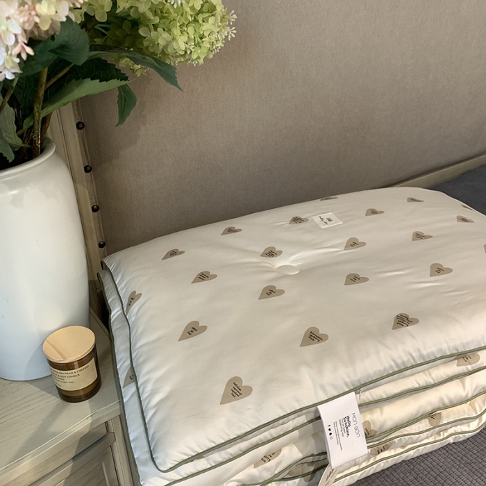 91家纺网 家纺一手货源 找家纺 汇庭 2022新品天丝棉四季被 摩卡爱心