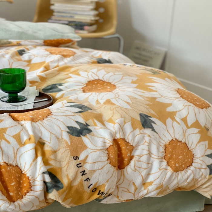 91家纺网 家纺一手货源 找家纺 柚子 2022花卉系列230克韩系高端牛奶绒四件套 葵花朵朵