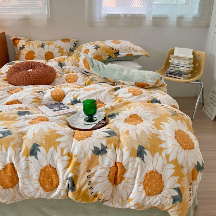 91家纺网 家纺一手货源 找家纺 柚子 2022花卉系列230克韩系高端牛奶绒四件套 葵花朵朵