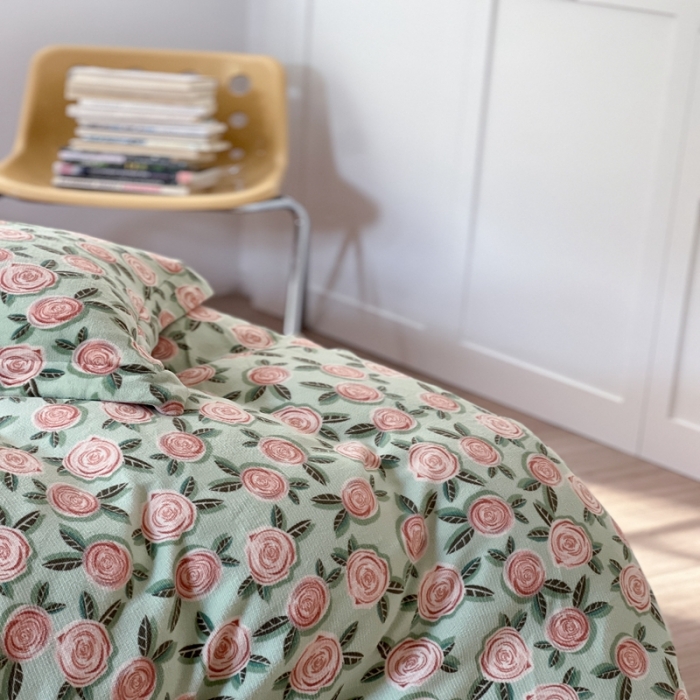 91家纺网 家纺一手货源 找家纺 柚子 2022款花卉系列230克韩系高端牛奶绒四件套 梦里花