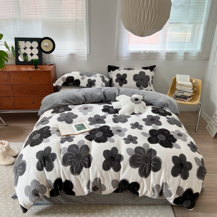 91家纺网 家纺一手货源 找家纺 柚子 2022款花卉系列230克韩系高端牛奶绒四件套 水墨花