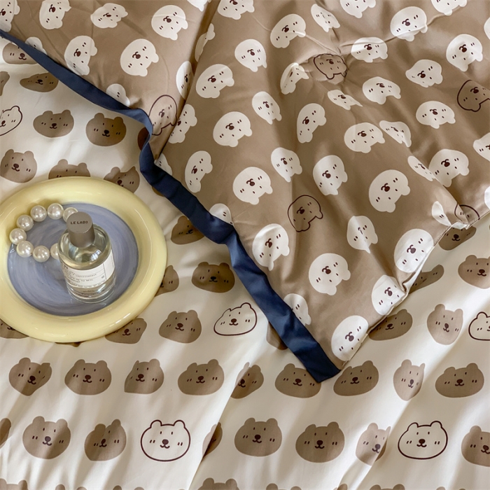 91家纺网 家纺一手货源 找家纺 汇庭 2022新款60s数码印花春秋被 口袋熊