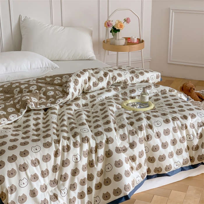 91家纺网 家纺一手货源 找家纺 汇庭 2022新款60s数码印花春秋被 口袋熊