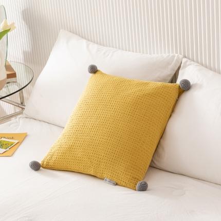 91家纺网 家纺一手货源 找家纺 美茉家居 2022新款韩式华夫格球球抱枕 黄色