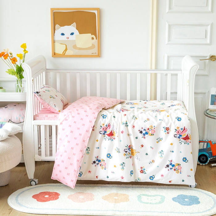 91家纺网 家纺一手货源 找家纺 小芽 迪士尼正版授权全棉幼儿园三件套 梦幻格林