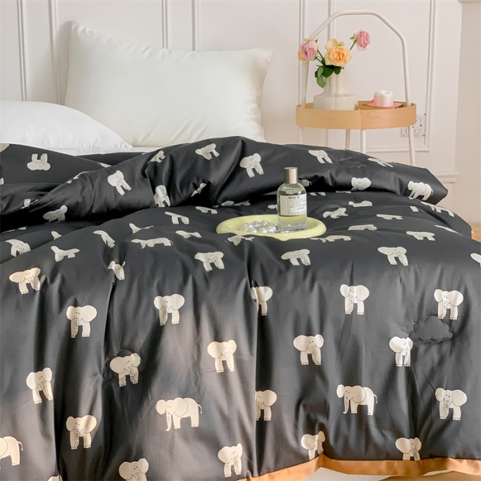 91家纺网 家纺一手货源 找家纺 汇庭 2022新款60s数码印花春秋被 象多多