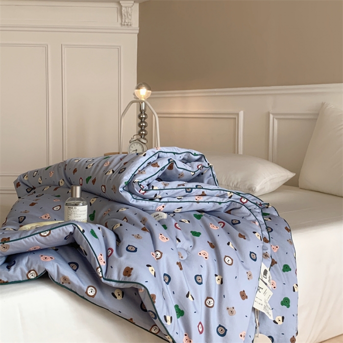 91家纺网 家纺一手货源 找家纺 汇庭 2022新款60s数码印花春秋被 小布丁