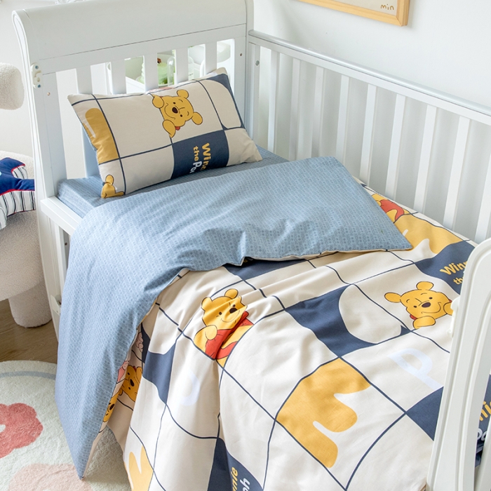 91家纺网 家纺一手货源 找家纺 小芽 迪士尼正版授权全棉幼儿园三件套 维尼宝贝