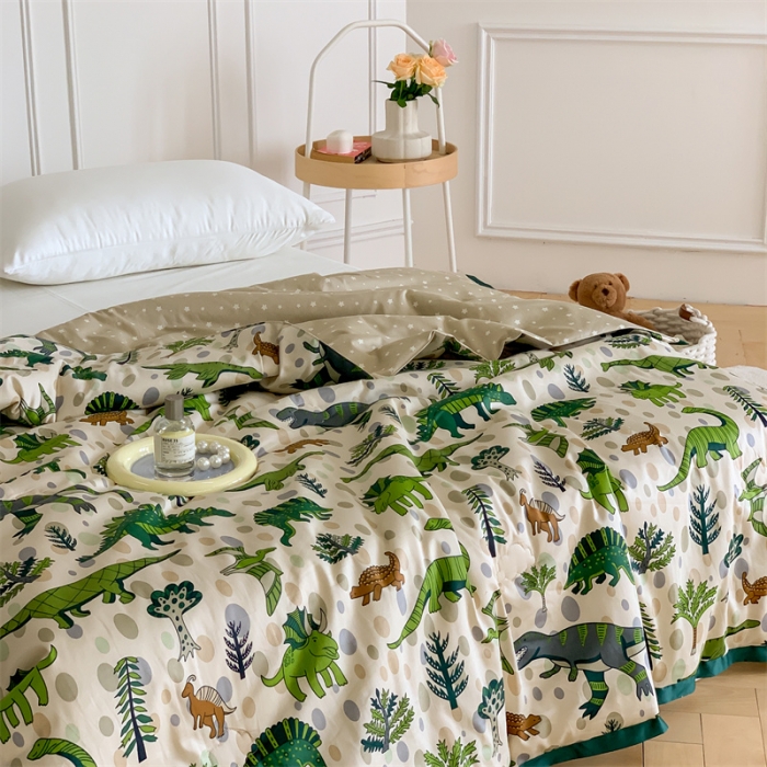 91家纺网 家纺一手货源 找家纺 汇庭 2022新款60s数码印花春秋被 恐龙森林