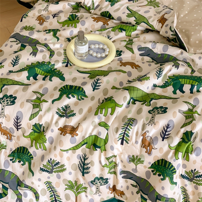 91家纺网 家纺一手货源 找家纺 汇庭 2022新款60s数码印花春秋被 恐龙森林