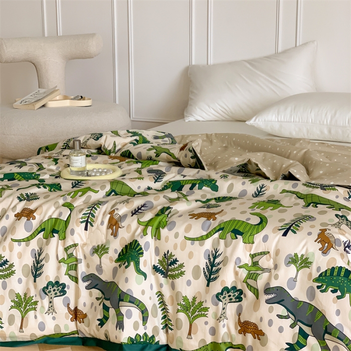 91家纺网 家纺一手货源 找家纺 汇庭 2022新款60s数码印花春秋被 恐龙森林