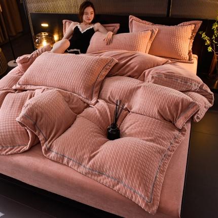 91家纺网 家纺一手货源 找家纺 （总）印季家纺 2024新款华夫格（三角格）牛奶绒四件套