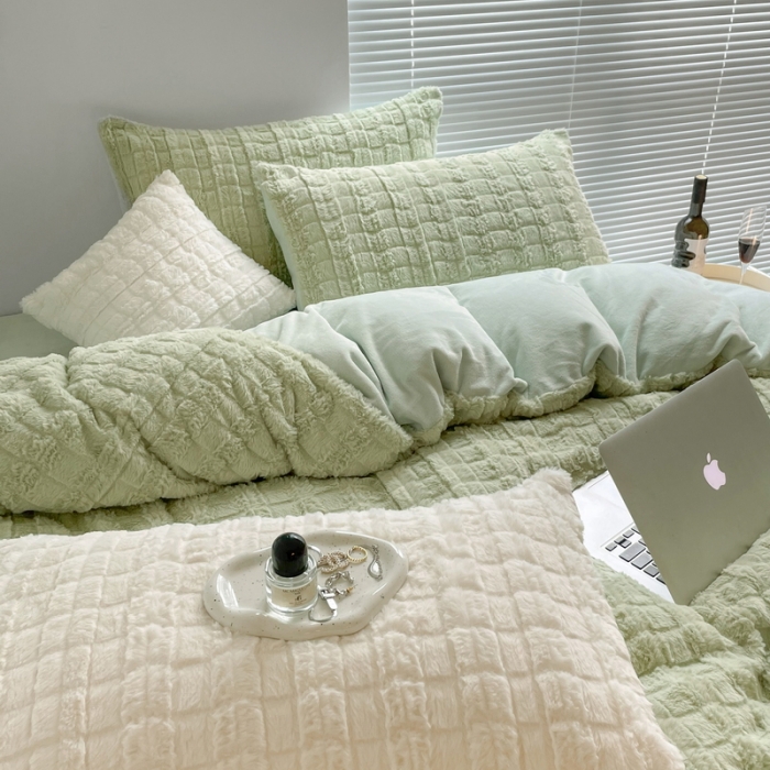 91家纺网 家纺一手货源 找家纺 满座直播爆款高端9斤320克A类獭兔毛绒立体剪花纯色牛奶绒四件套清新绿