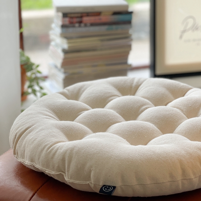 91家纺网 家纺一手货源 找家纺 美茉家居 2022新款闲趣日式多针坐垫 圆形