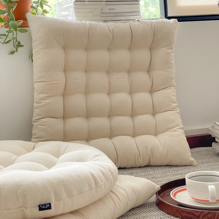 91家纺网 家纺一手货源 找家纺 美茉家居 2022新款闲趣日式多针坐垫 方形